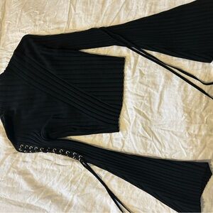 Fashion Nova Black Ribbed Knit Cropped Top